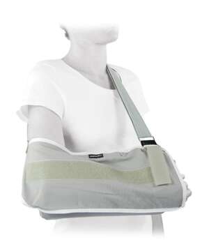 L’écharpe Ultrasling permet une immobilisation de l’épaule en rotation neutre ou interne et en abduction à 10°.